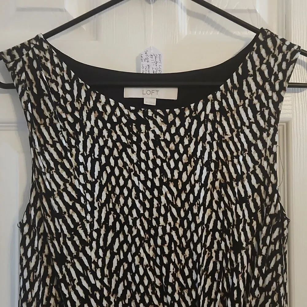 Loft Dress - Picture 2 of 5